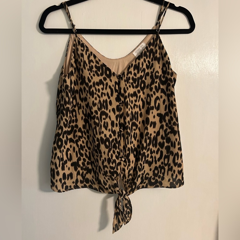 Leopard tank